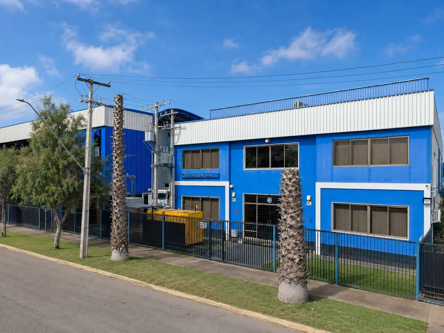 Instalaciones de fabricación metalmecánica de Metalcor en Santiago